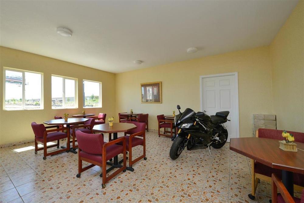 סאלם Capital Inn & Suites מראה פנימי תמונה