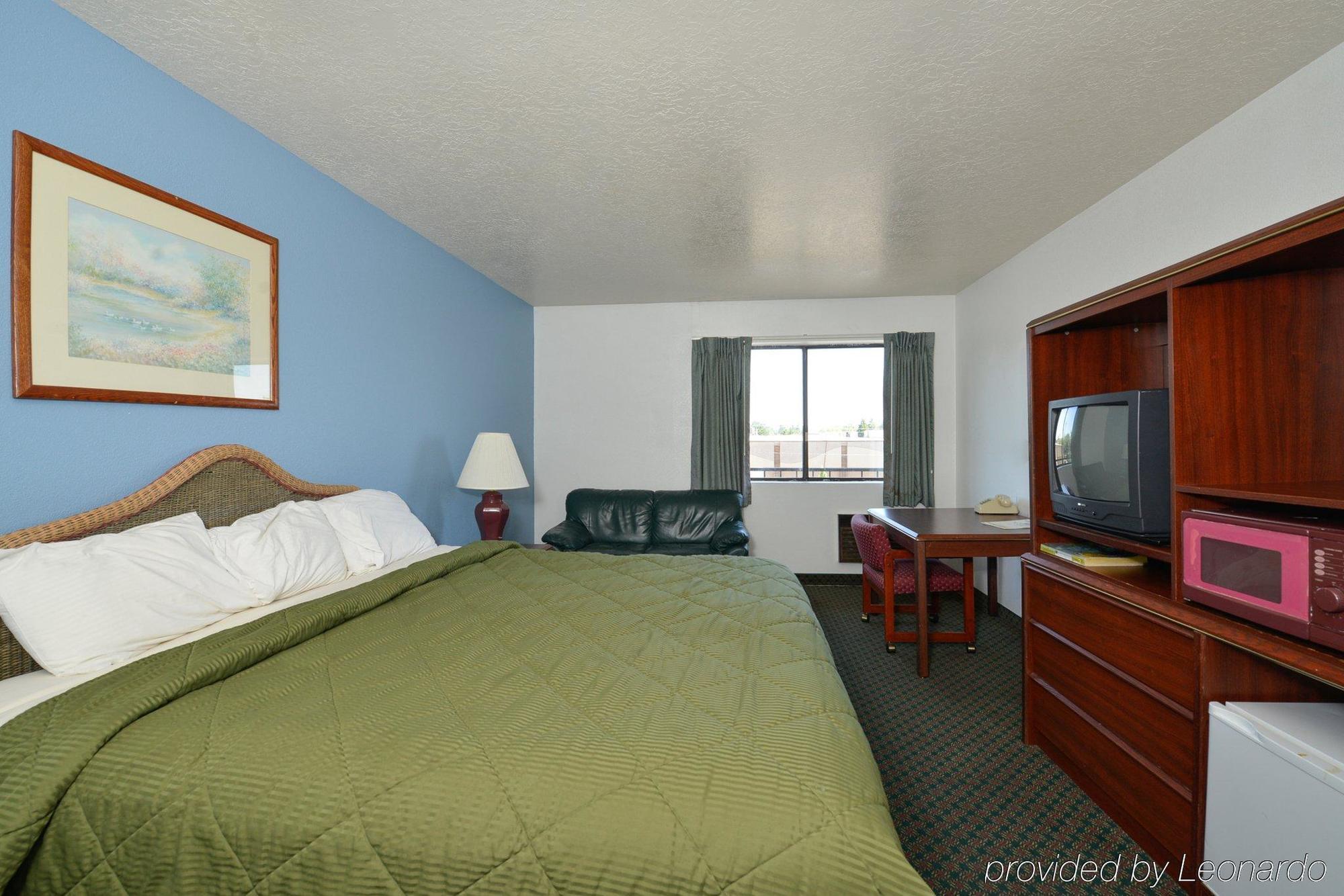 סאלם Capital Inn & Suites מראה חיצוני תמונה