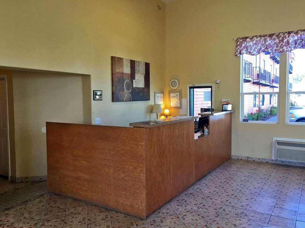 סאלם Capital Inn & Suites מראה פנימי תמונה