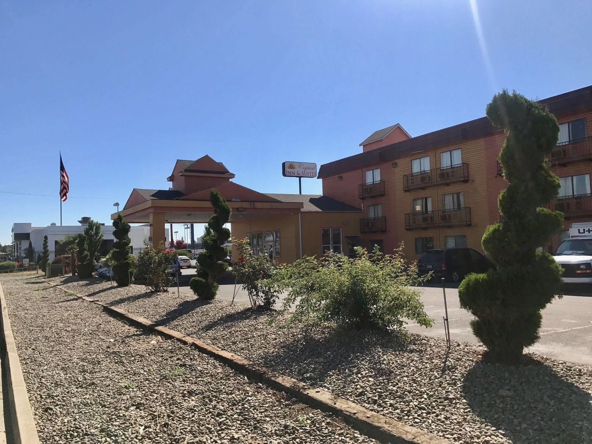 סאלם Capital Inn & Suites מראה חיצוני תמונה
